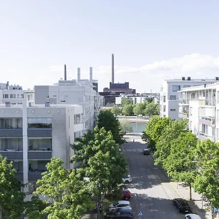 2 Bedroom Family With Sauna And Parking Lägenhet *